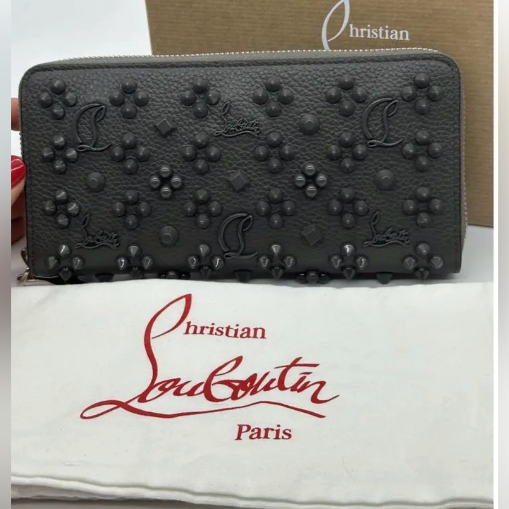 Christian Louboutin Panettone Spiked Wallet in Dark Grey - NWT - Picture 8 of 11